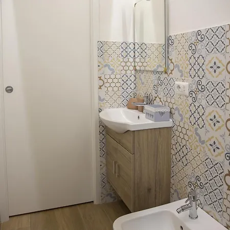 La Plaja * 切法卢