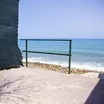 La Plaja チェファル